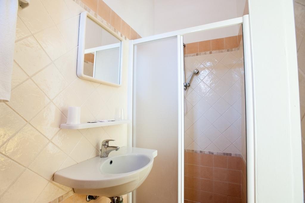 Albergo Villa Mauri Rimini Exterior foto